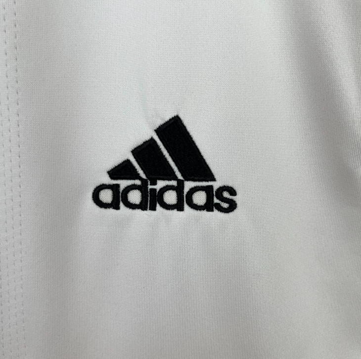 Camiseta Real Madrid Retro 2003/04 | Local